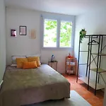 Apartment Familial Et Cozy - Wifi - Espace Travail- Parking *