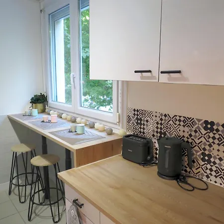 Apartmán Familial Et Cozy - Wifi - Espace Travail- Parking Mérignac