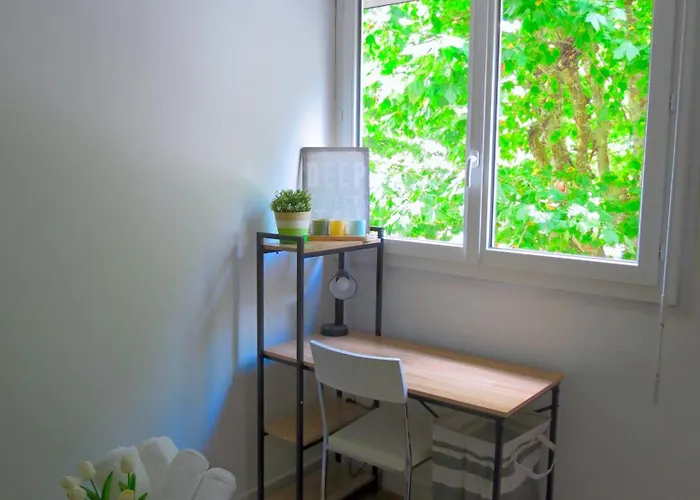 Familial Et Cozy - Wifi - Espace Travail- Parking